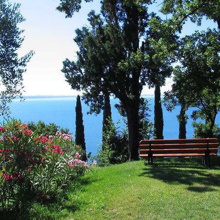Appartamenti Borgo Gardone Riviera Luaran gambar