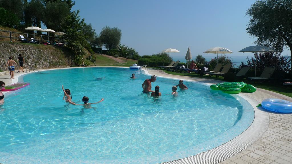 Appartamenti Borgo Gardone Riviera Luaran gambar