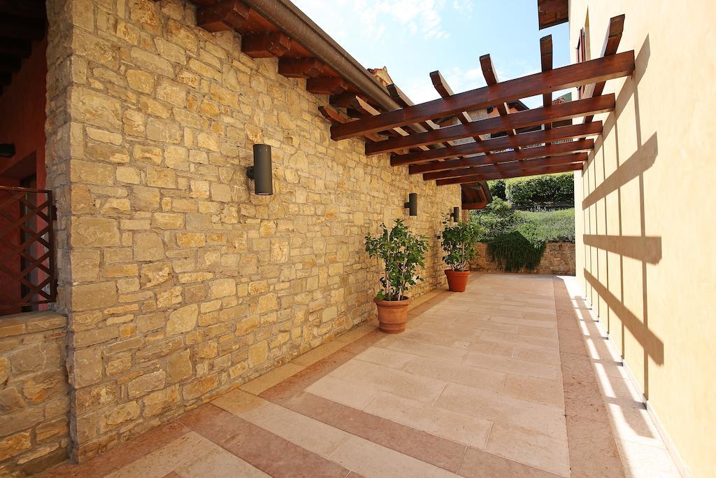 Appartamenti Borgo Gardone Riviera Luaran gambar