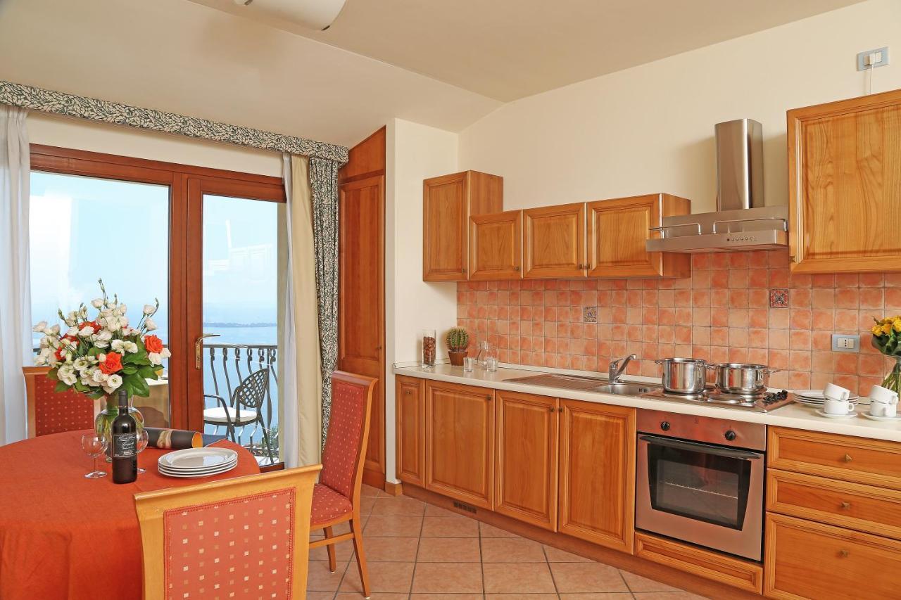 Appartamenti Borgo Gardone Riviera Luaran gambar