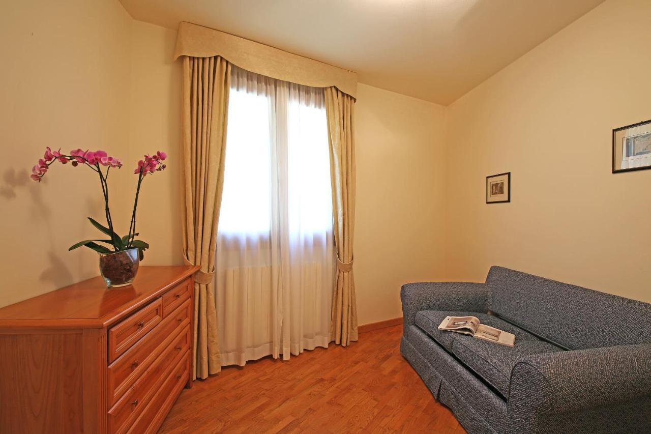 Appartamenti Borgo Gardone Riviera Luaran gambar