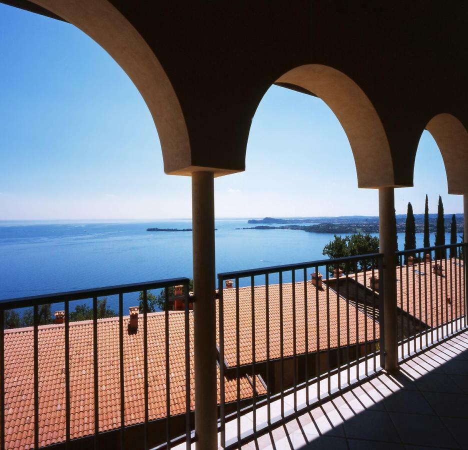 Appartamenti Borgo Gardone Riviera Luaran gambar