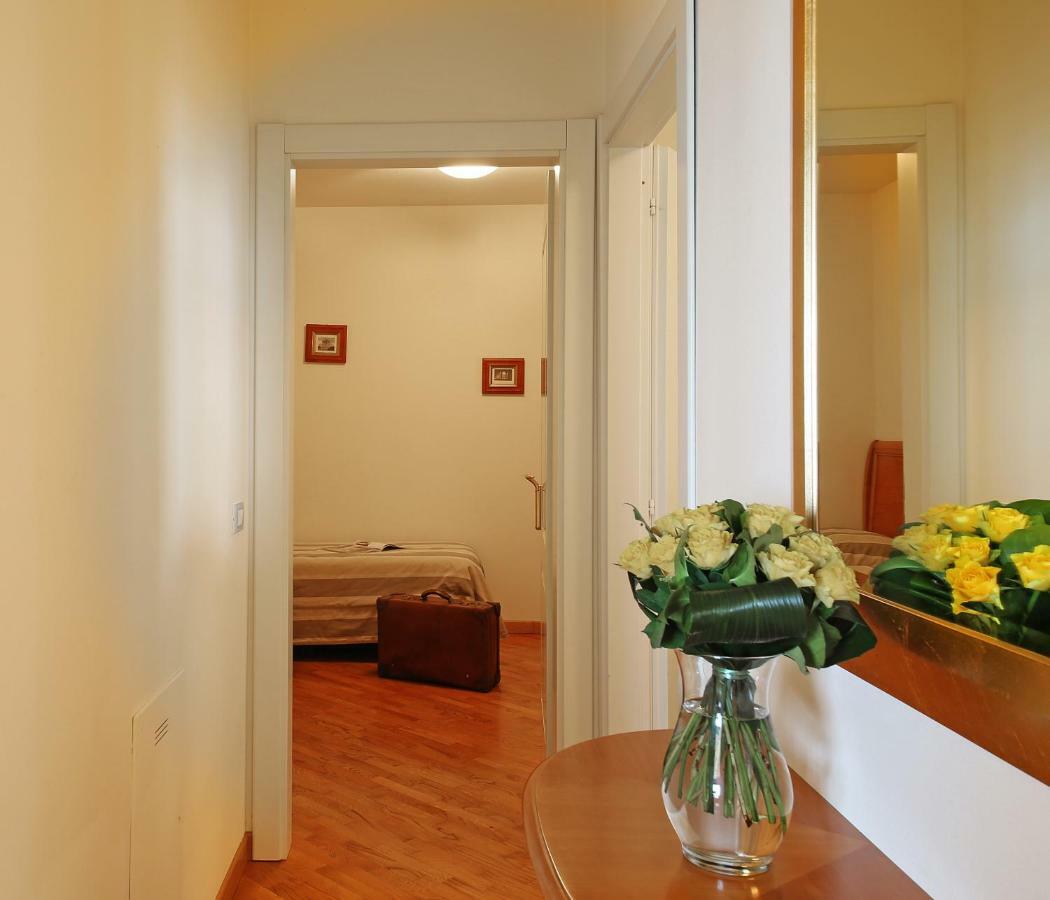 Appartamenti Borgo Gardone Riviera Luaran gambar