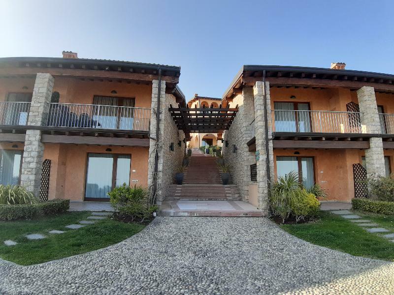 Appartamenti Borgo Gardone Riviera Luaran gambar